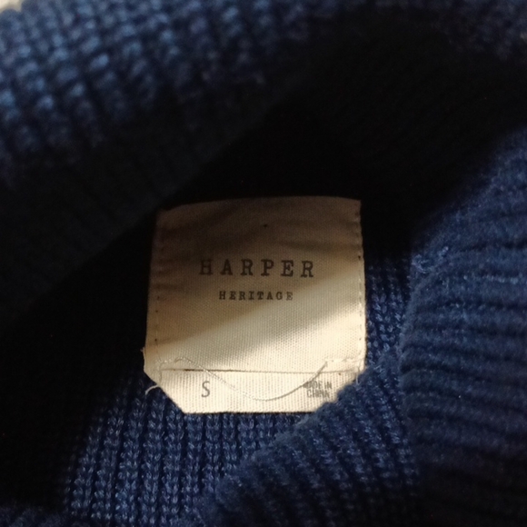 Francesca’s Harper Heritage Navy Blue Turtleneck - Picture 4 of 11